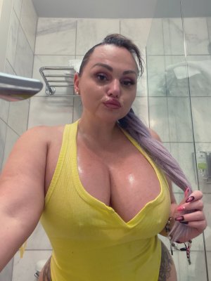 CA38171F-5EF7-4989-97CF-96793E61EA75.jpeg CA38171F-5EF7-4989-97CF-96793E61EA75.jpeg