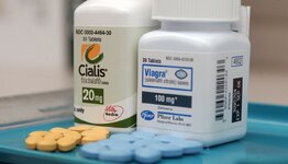 1140-viagra-cialis.jpg