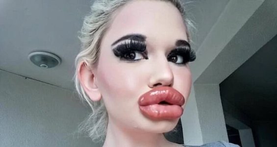 andrea-ivanova-biggest-lips-in-the-world.jpeg andrea-ivanova-biggest-lips-in-the-world.jpeg