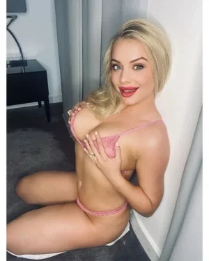 Elizabeth Romanova.webp