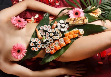 naked-sushi-model-covered.jpg.webp